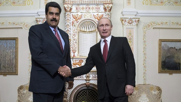 Nicolás Maduro junto a Vladimir Putin (EFE)