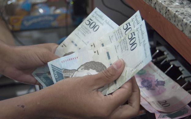 12% se contrajo la economía venezolana en el primer trimestre