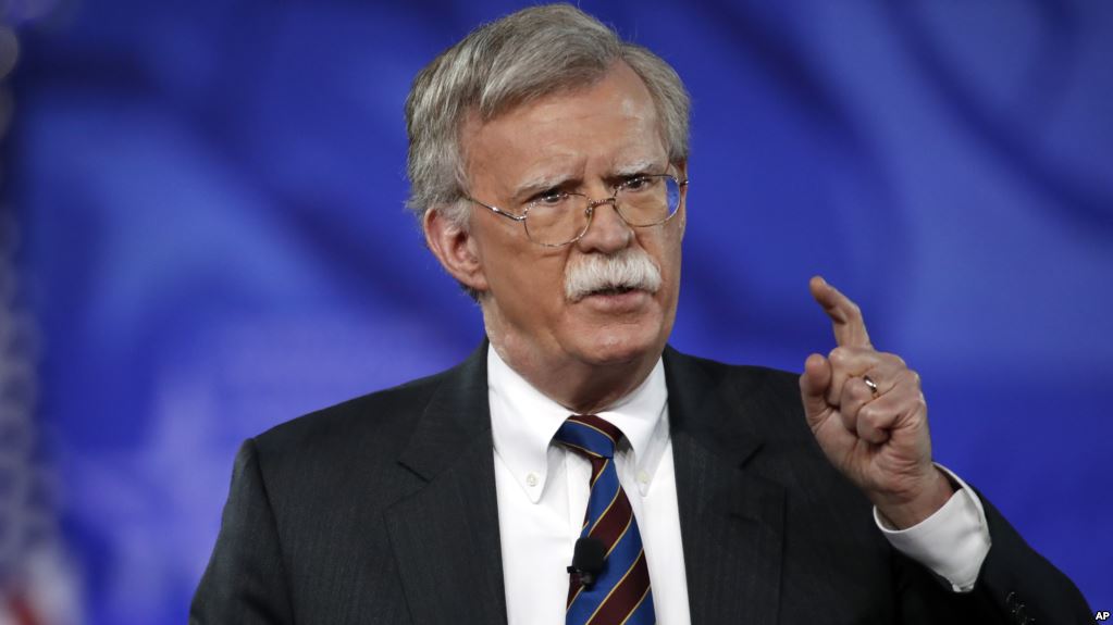 Bolton anuncia que vendrán sanciones más duras para el régimen de Maduro