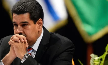 Tribunal Supremo de Venezuela en el exilio solicitó Alerta Roja de Interpol contra Maduro
