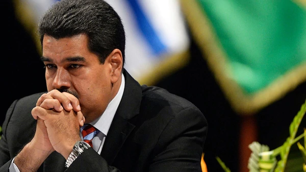 Tribunal Supremo de Venezuela en el exilio solicitó Alerta Roja de Interpol contra Maduro