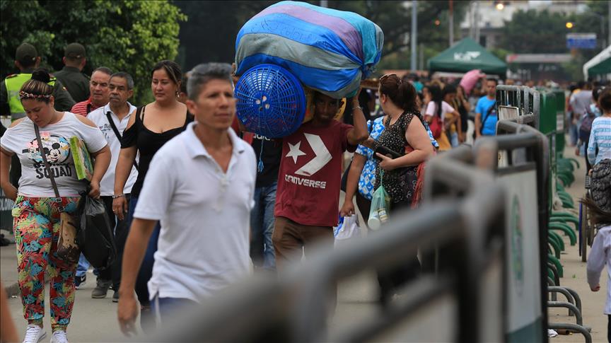Embajador de EE UU pidió al gobierno venezolano aceptar ayuda humanitaria
